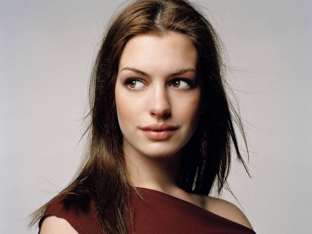 Anne Hathaway