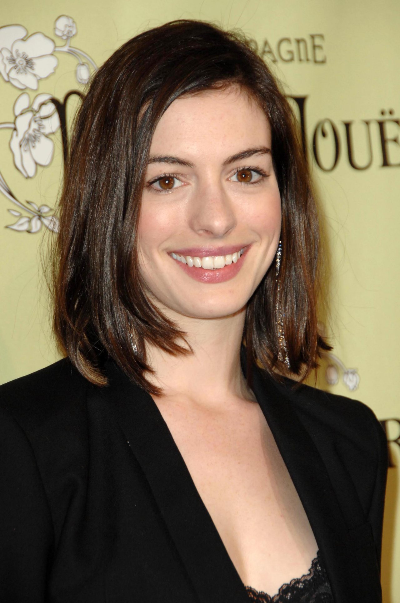 Anne Hathaway