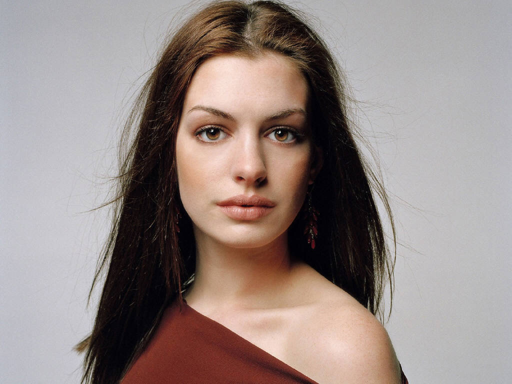 Anne Hathaway