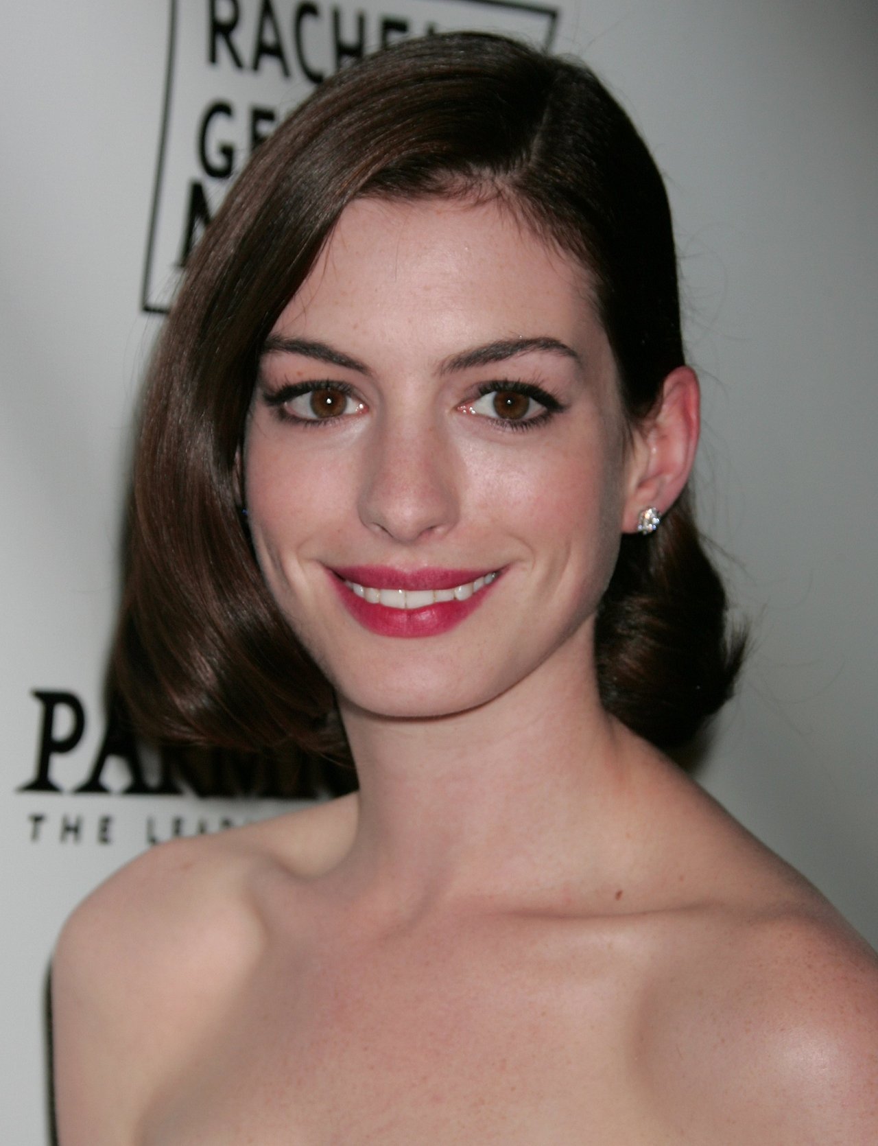 Anne Hathaway